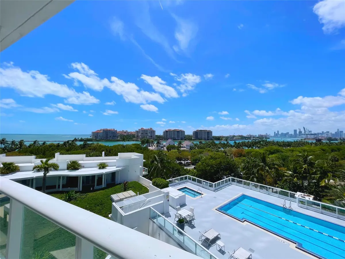 Photo 3 at 100 S Pointe Drive 602, Miami Beach
