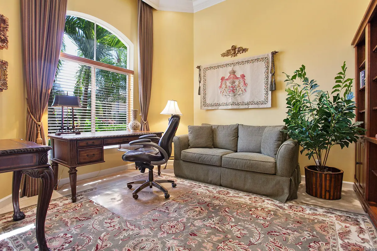 Study at 206 Porto Vecchio Way, Palm Beach Gardens