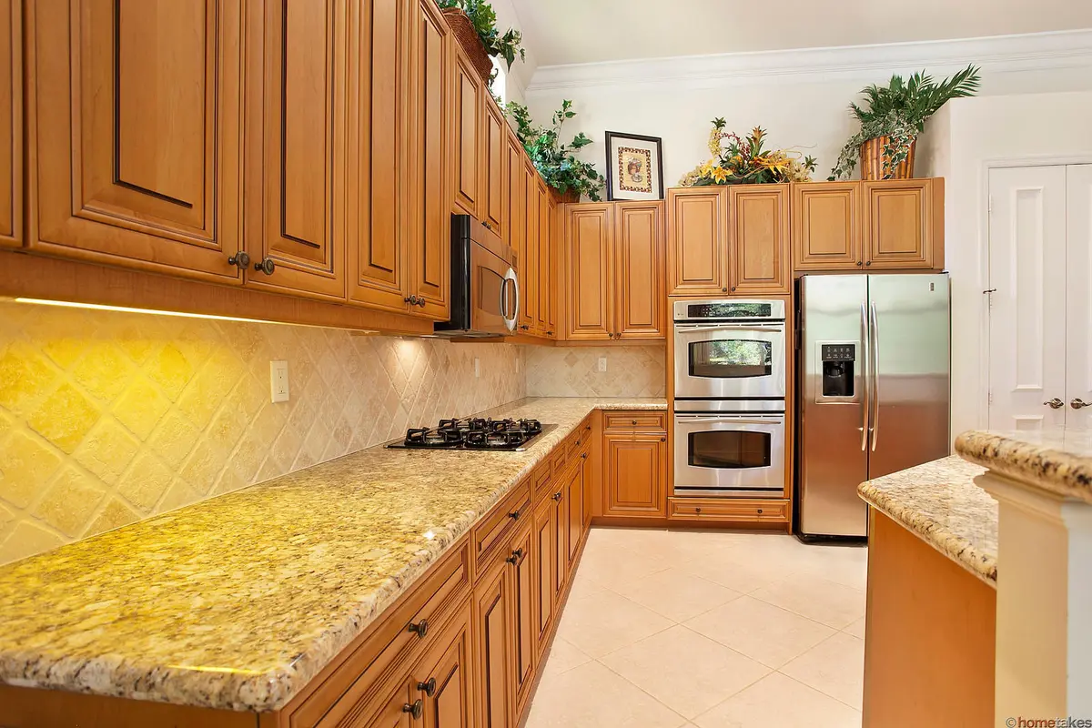 Kitchen at 206 Porto Vecchio Way, Palm Beach Gardens