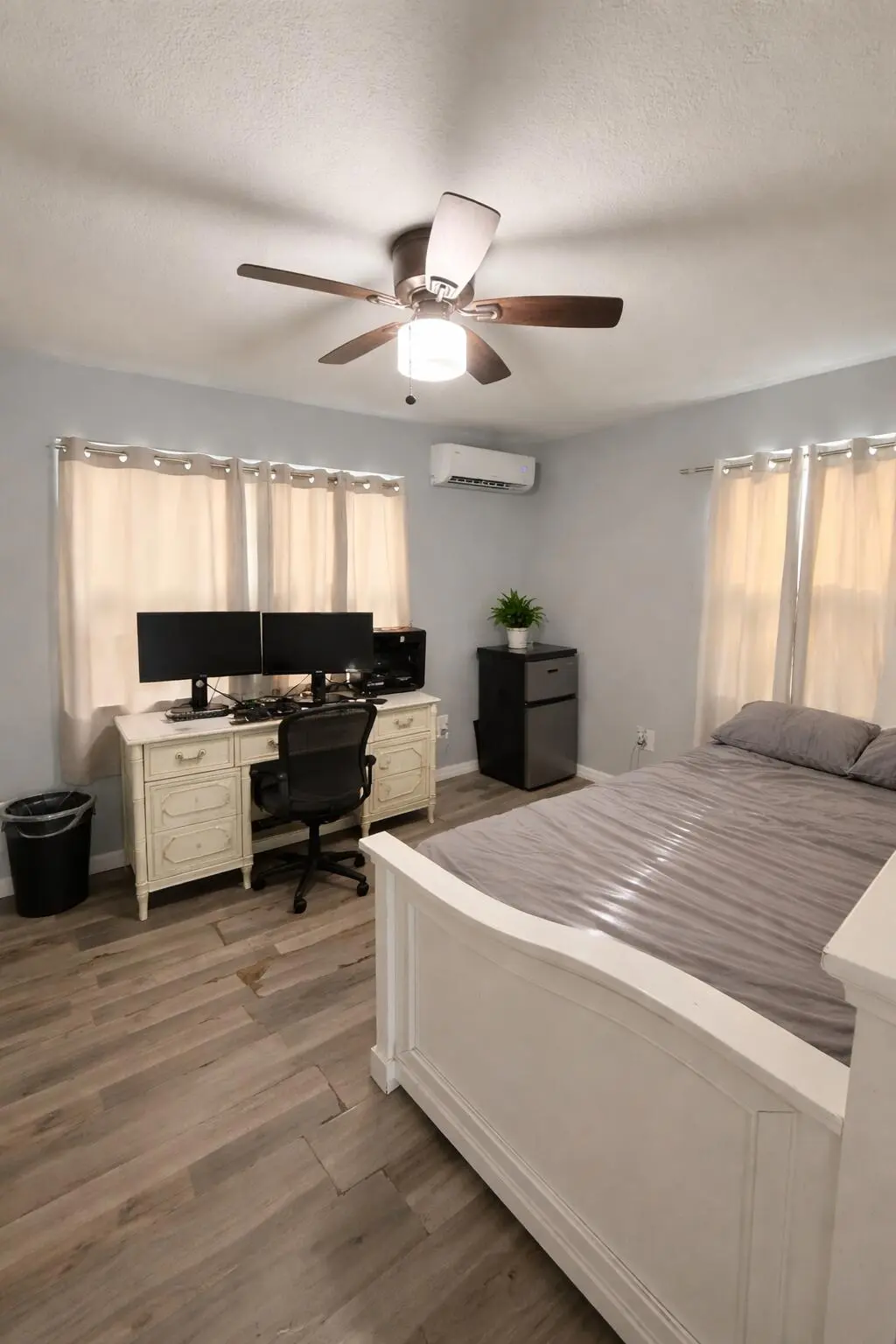 A8FD08D5-D814-413A-8712-274F4603D678 at 2686 Summit Boulevard, West Palm Beach
