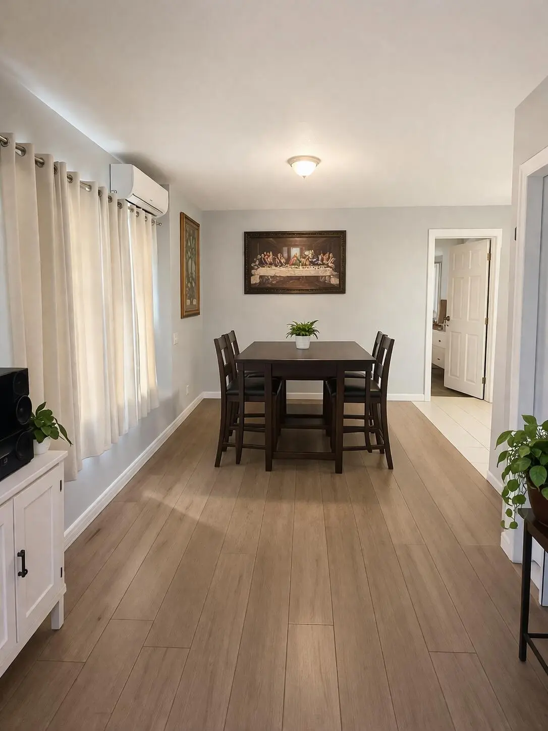 FE270858-D0B3-4794-87CE-4EFA088780E6 at 2686 Summit Boulevard, West Palm Beach