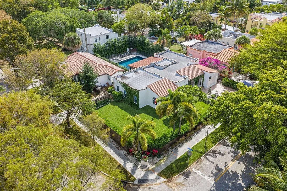 706 Sunset Road - 81.jpg-SMALL at 706 Sunset Road, West Palm Beach
