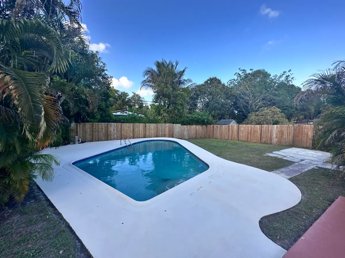 FAFE7602-1C01-43E4-81A7-566CE4C284A4 at 2849 SW 8th Street, Fort Lauderdale