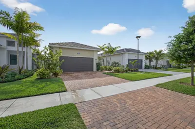 4805 Saint Armands Way, Westlake – Single Family Residence for sale