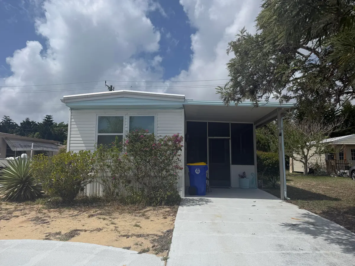 IMG_9896 at 8008 SE Swan Avenue, Hobe Sound