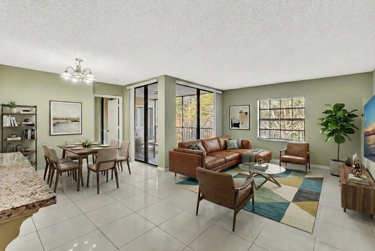 FPP00036-living room at 10790 NW 14th Street 192, Plantation