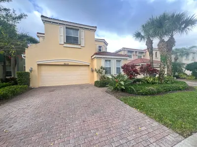 9212 Dupont Place, Wellington – sold
