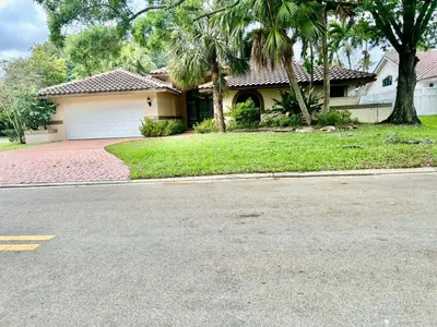 5048 NW 98th Lane, Coral Springs – sold