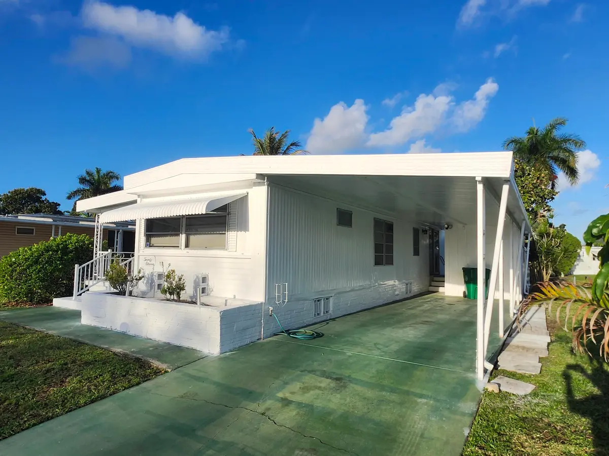 2011 SW 84th Avenue, Davie, FL – photo 2