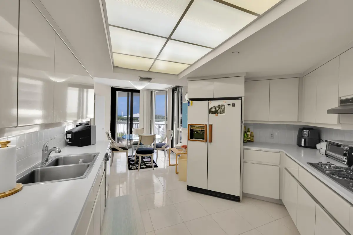 enclave201kitchen at 3170 S Ocean Boulevard 201n, Palm Beach