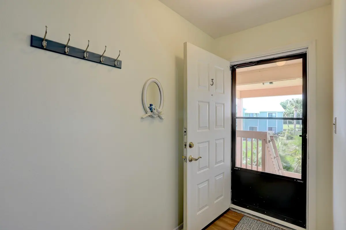 D1 at 5720 Pelican Pointe Drive 3, Sebastian