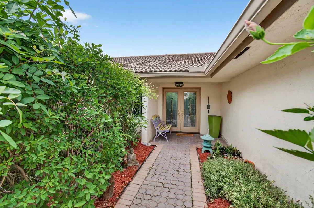 5-web-or-mls-DSC_0145 at 6839 Villas Drive, Boca Raton