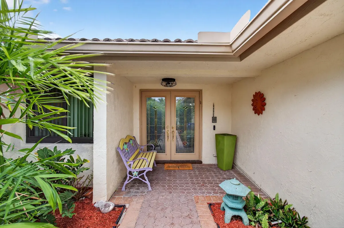 6-web-or-mls-DSC_0150 at 6839 Villas Drive, Boca Raton