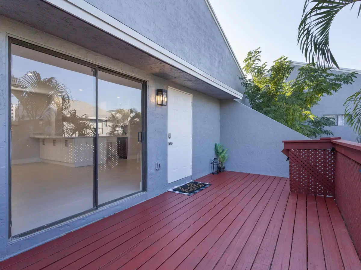 Deck at 7 Crossings Circle H, Boynton Beach
