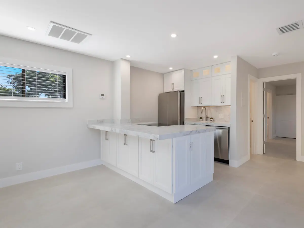 Kitchen at 7 Crossings Circle H, Boynton Beach