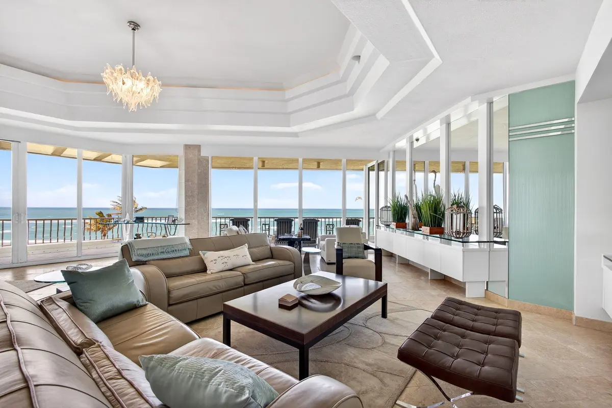 Great Room at 2920 SE Dune Drive 420, Stuart