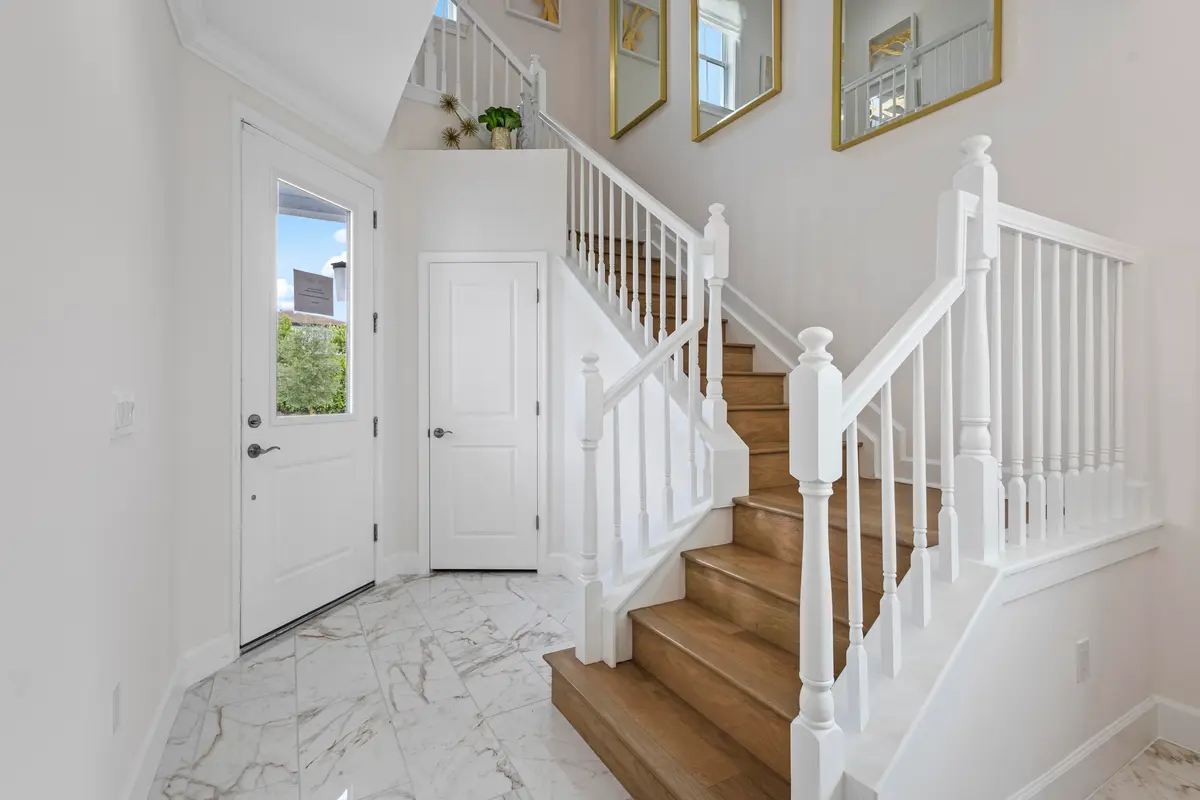 9_42_16181 parkview-4.jpg.jpg at 16181 Oakview Drive, Westlake