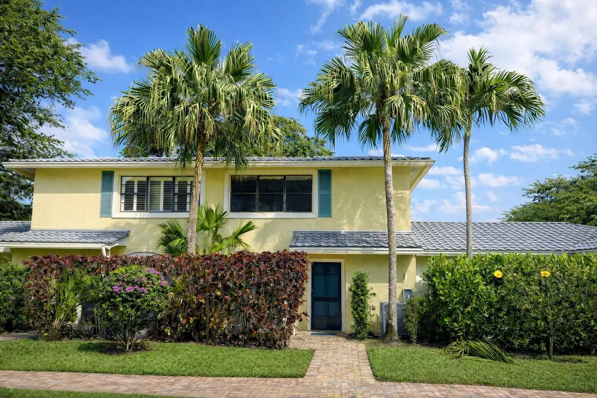 B897043F-D364-4E49-8CBF-2584B19B415E at 4 Westgate Lane 4c, Boynton Beach