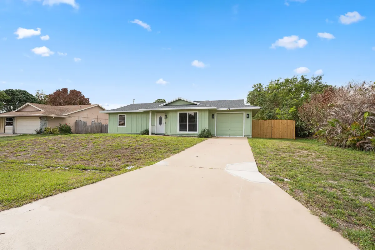 2_smg03915 at 452 SW David Terrace, Port St. Lucie