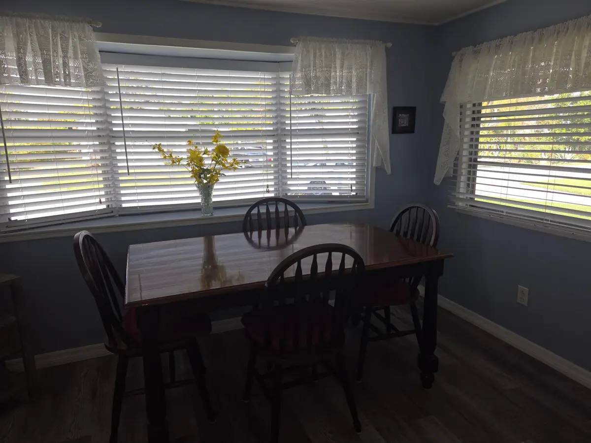 dinette at 7667 SE Swan Avenue, Hobe Sound
