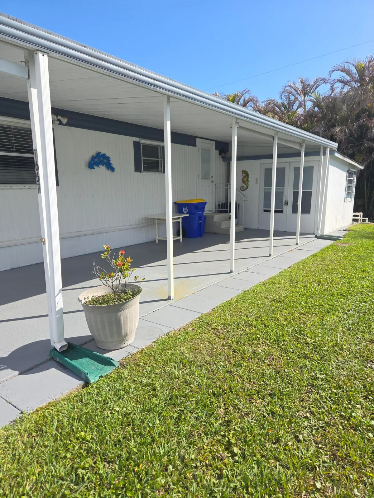 side carport at 7667 SE Swan Avenue, Hobe Sound