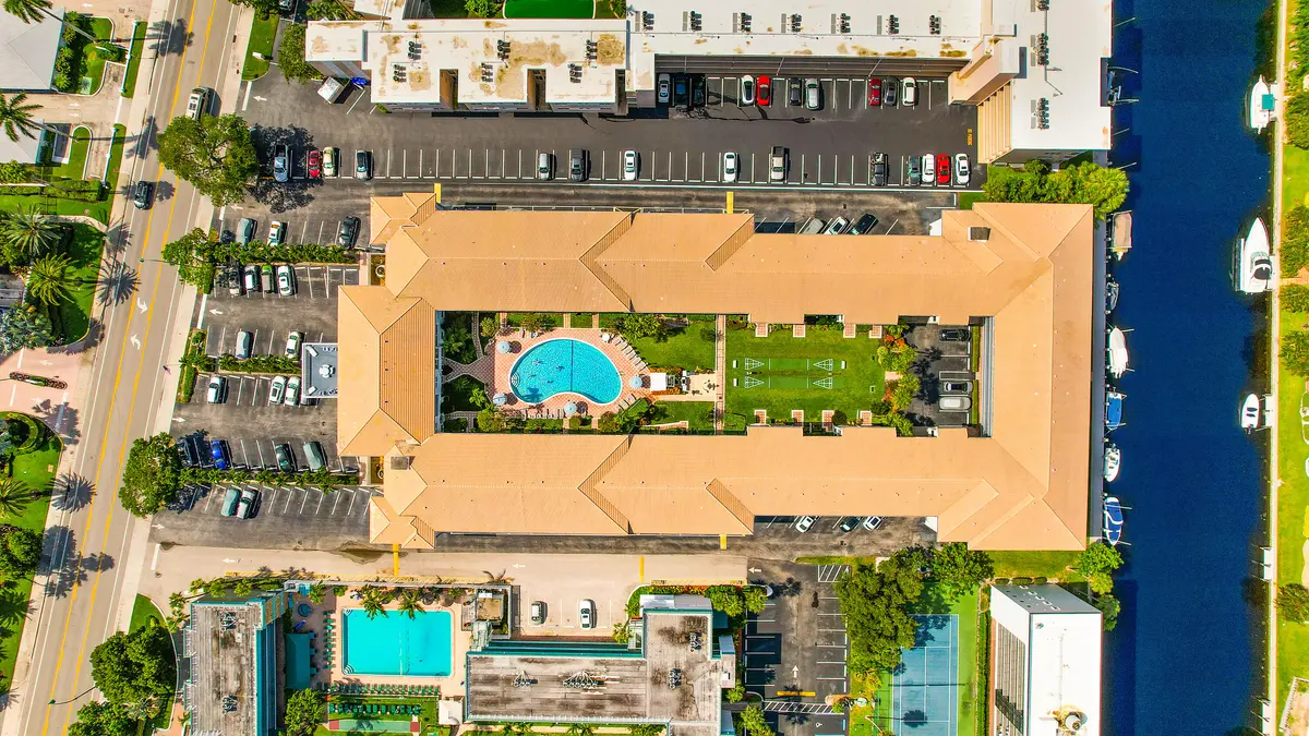 Earial View at 1461 S Ocean Boulevard 106, Lauderdale-By-The-Sea