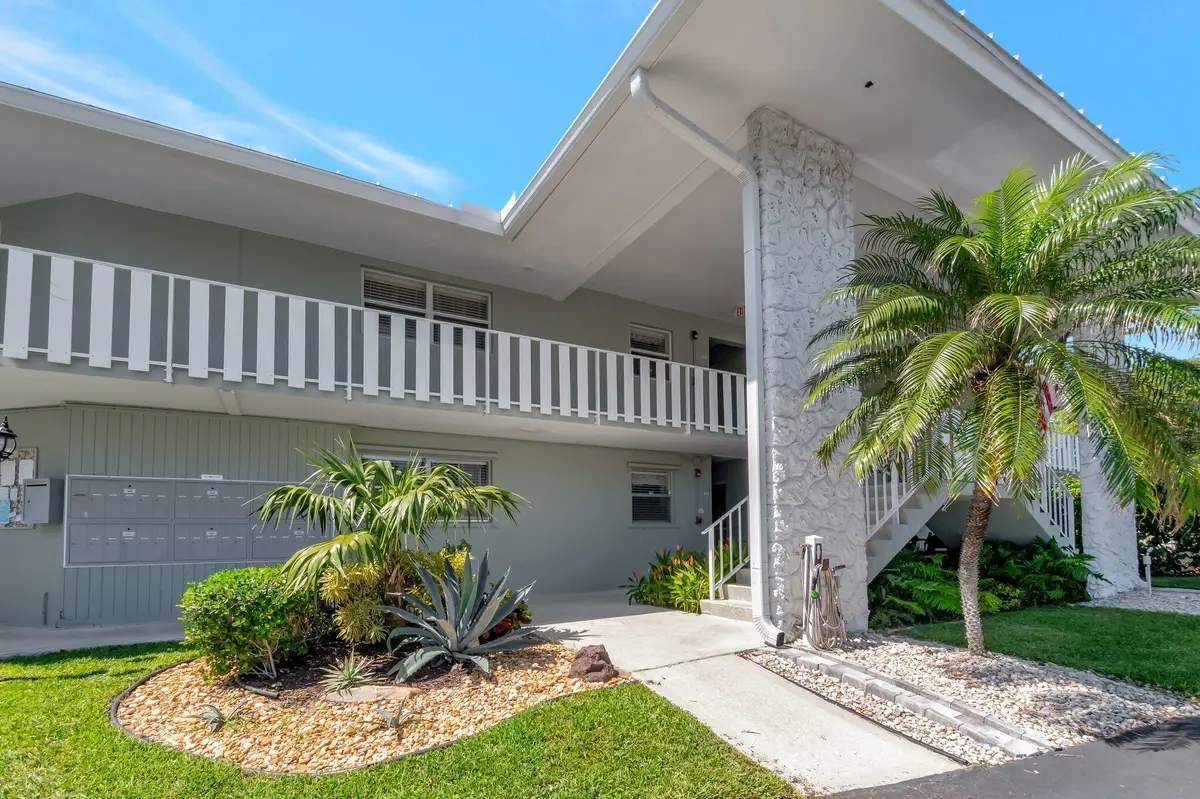 1-web-or-mls-DSC_8990 at 5550 N Ocean Boulevard 107, Ocean Ridge