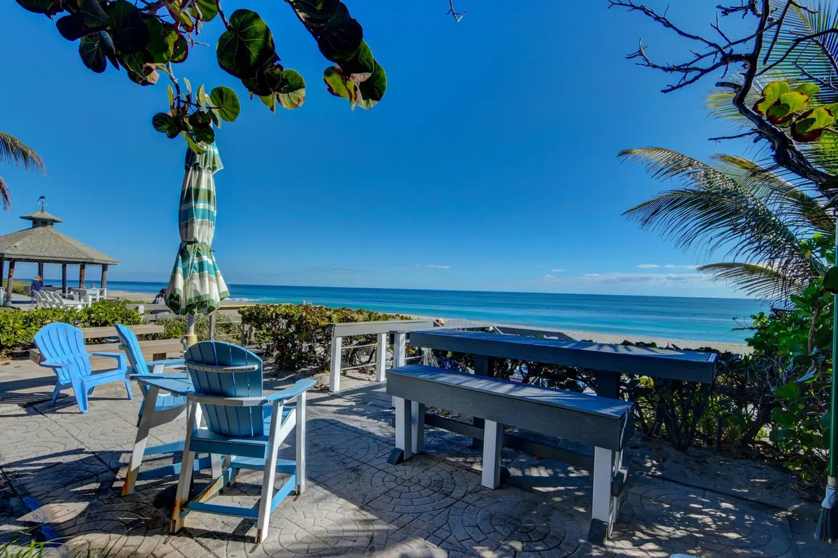 46-web-or-mls-47-print-52_45_49_dsc_7727 at 5550 N Ocean Boulevard 107, Ocean Ridge
