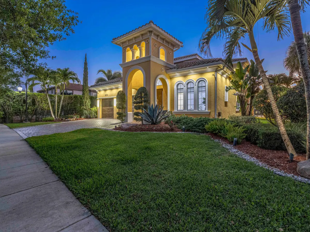 8256 Bradford Way Parkland FL 33076 USA- at 8256 Bradford Way, Parkland