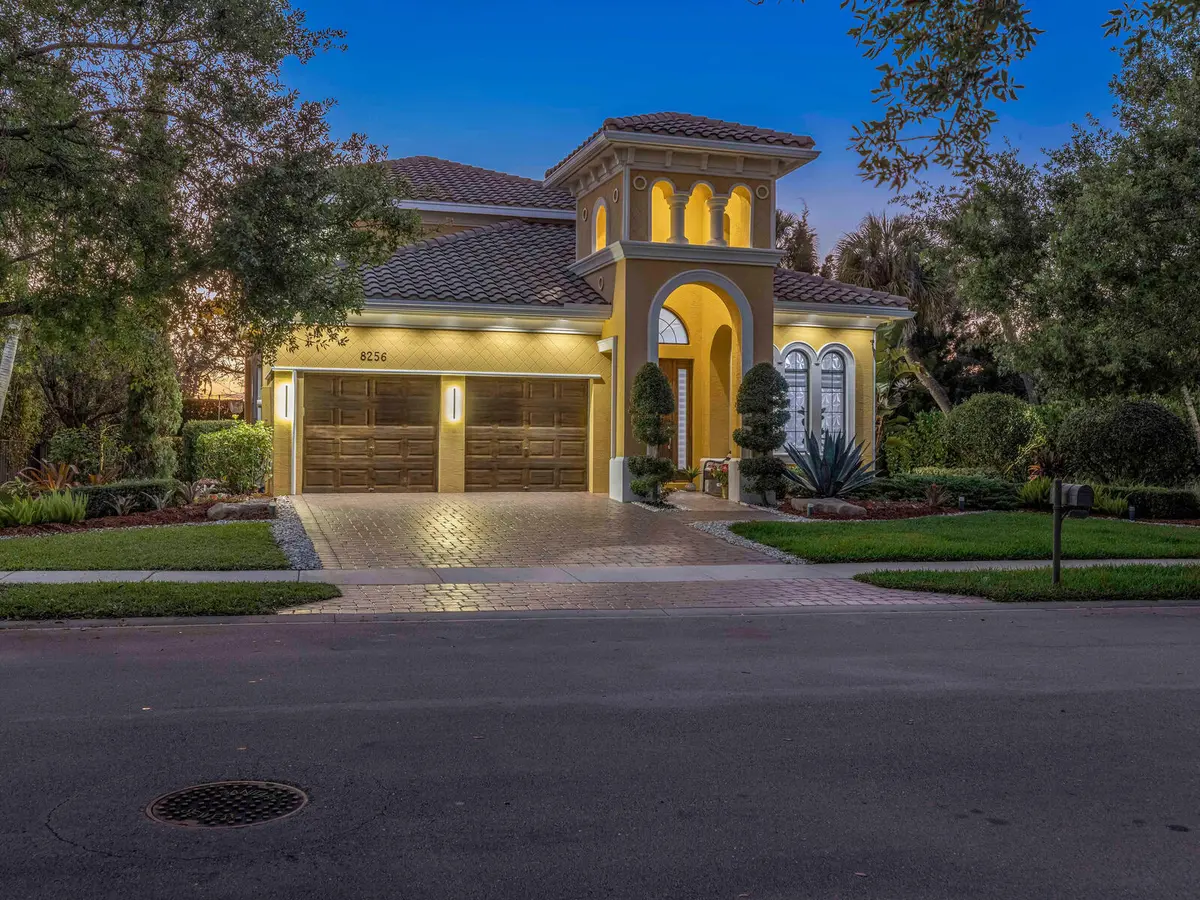 8256 Bradford Way Parkland FL 33076 USA- at 8256 Bradford Way, Parkland