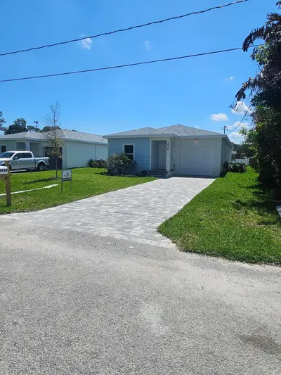 3838 SE Grant Street, Stuart – sold