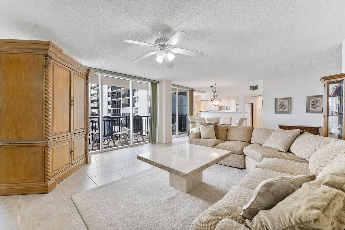 18-web-or-mls-DSC01386 at 2000 S Ocean Boulevard 10h, Boca Raton