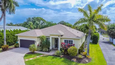 48 Lake Eden Drive, Boynton Beach – sold