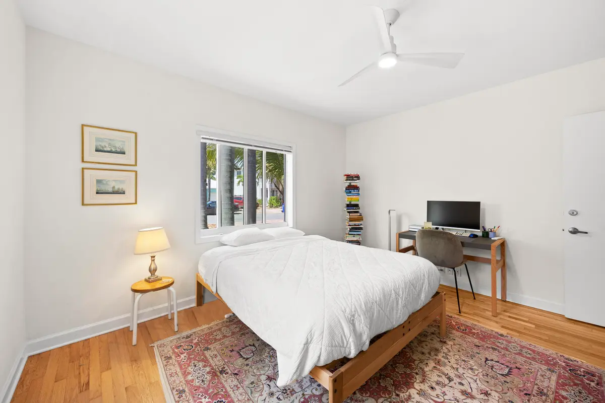 453a3267 at 634 NE 17th Way, Fort Lauderdale