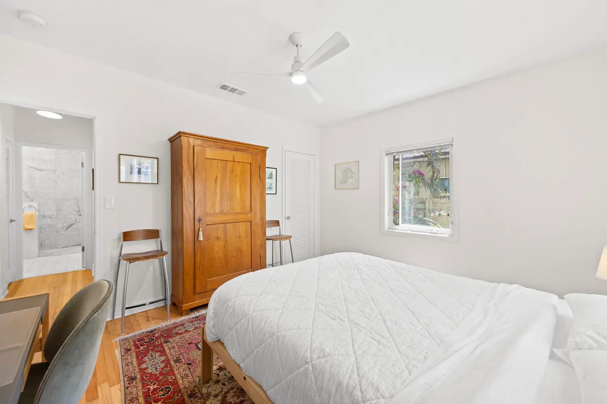 453a3277 at 634 NE 17th Way, Fort Lauderdale