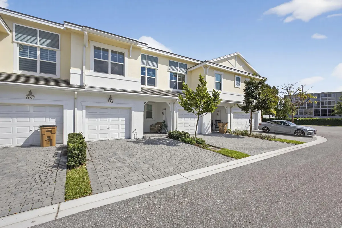 3-web-or-mls-Photo_1416 at 634 Parsons Way, Deerfield Beach