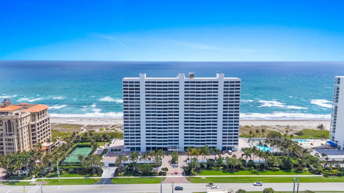 DJI_20260403125955_0028_D at 2600 S Ocean Boulevard Phd, Boca Raton