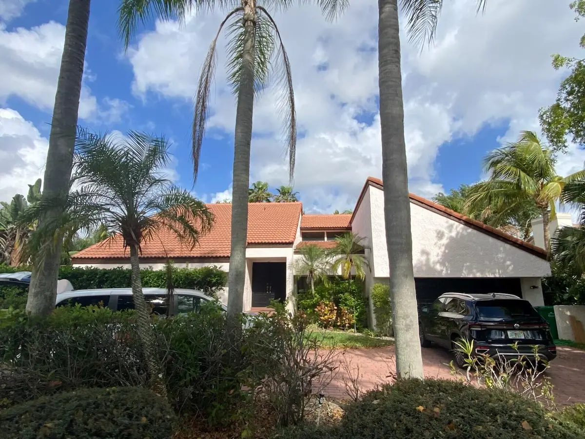 5040 NW 88 LN at 5040 NW 88th Lane, Coral Springs