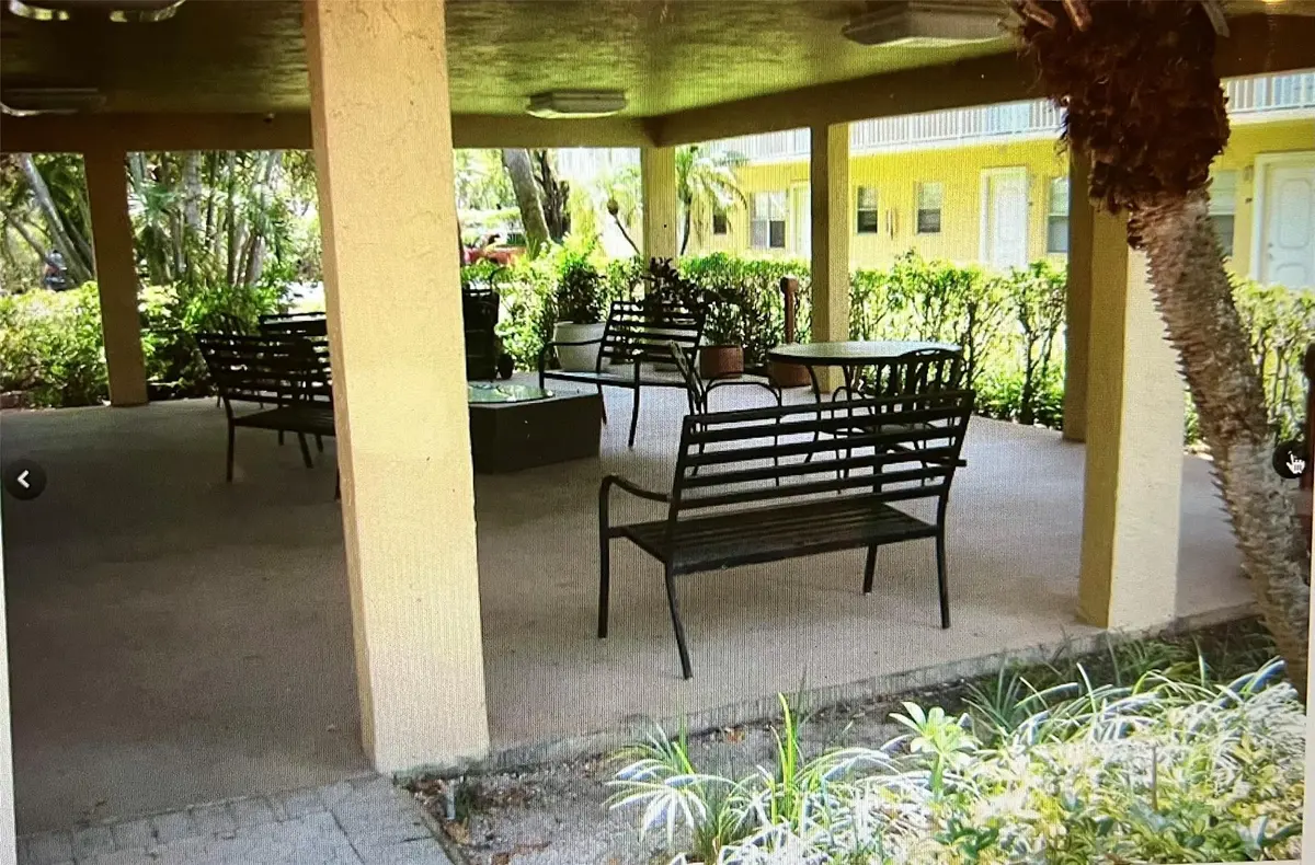 Photo 4 at 5150 NE 6th Avenue 130, Oakland Park