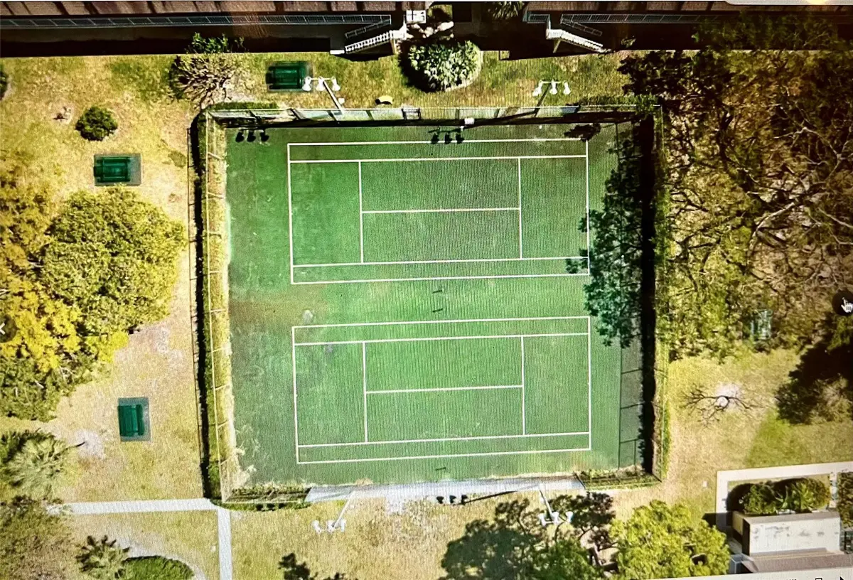 Photo 8 at 5150 NE 6th Avenue 130, Oakland Park