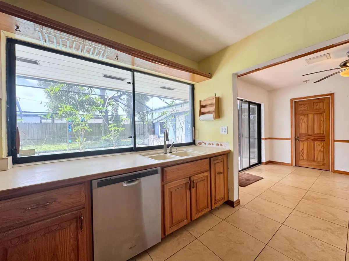IMG_1622 at 10060 SW 214th Street, Cutler Bay