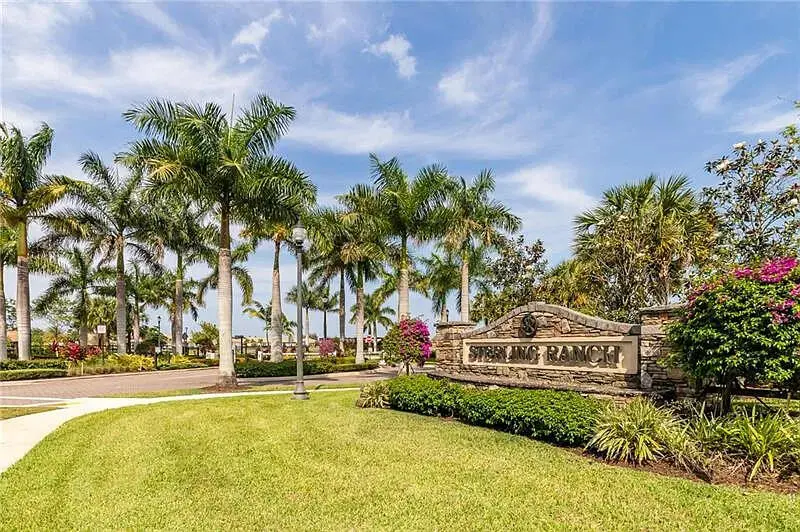 1e4c8e6dd6a903c7820ffdacaf3eaaa6-uncropp at 5716 S Sterling Ranch, Davie