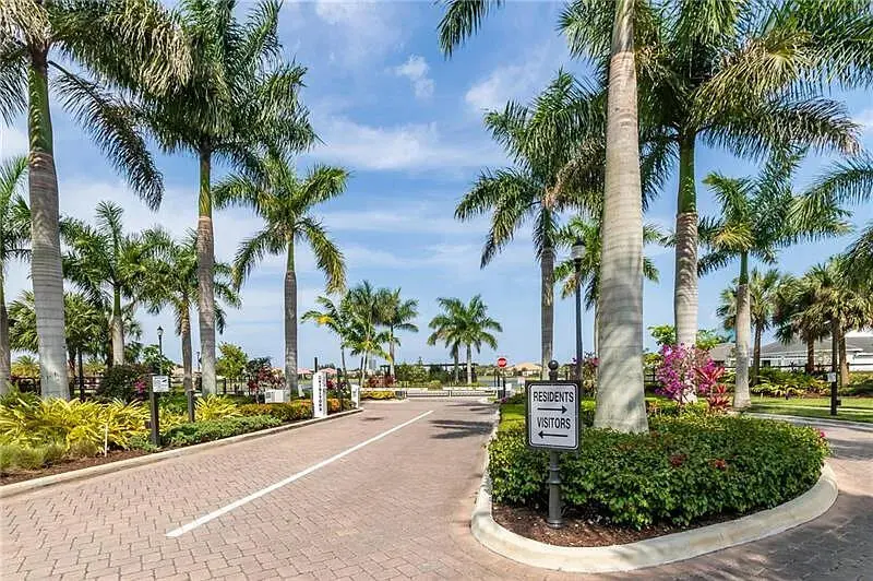 bfaf84032cd350fd852832770efa824a-uncropp at 5716 S Sterling Ranch, Davie