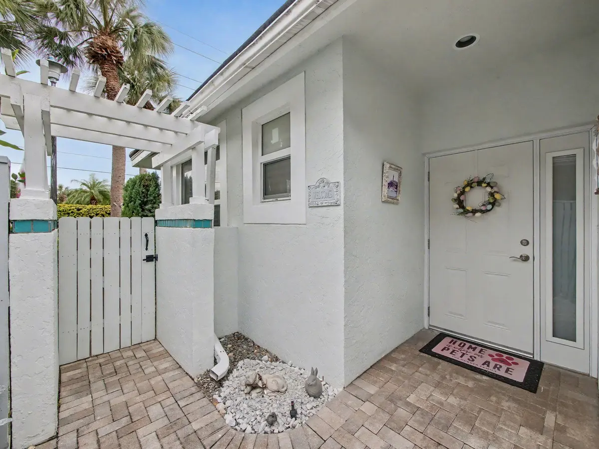 3-web-or-mls-018 at 3012 Mainsail Circle, Jupiter