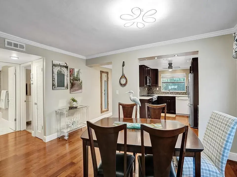 beyc69cec28ae23d9 at 9020 Sunrise Lakes Boulevard 201, Sunrise