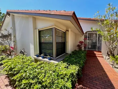 665 Hollows Circle, Deerfield Beach – sold