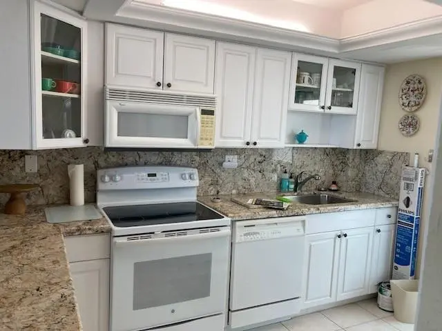 Photo 5 at 333 NE 21st Avenue 604, Deerfield Beach