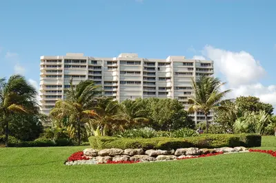4101 N Ocean Boulevard 109, Boca Raton – Condominium for sale