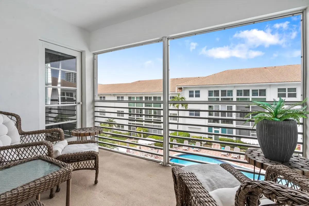 1-15 at 1461 S Ocean Boulevard 304, Lauderdale-By-The-Sea