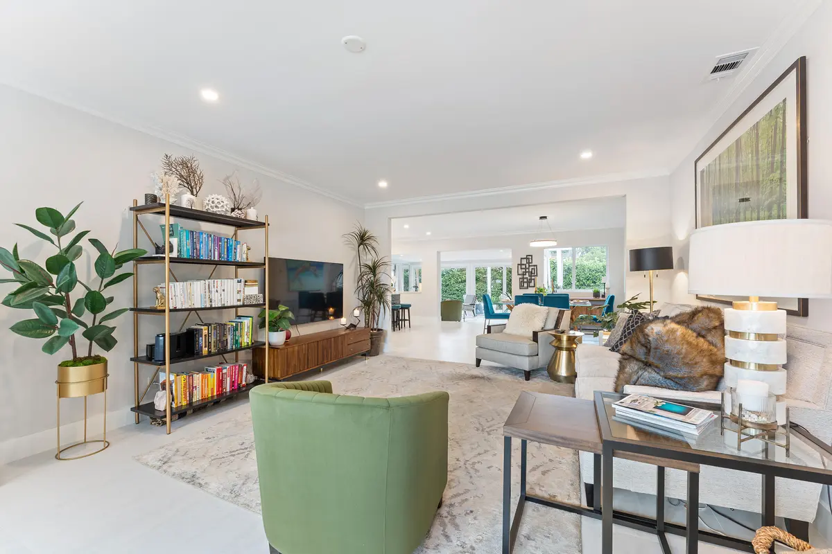 04-807 SE 11th Ct Fort Lauderdale FL-109 at 807 SE 11th Court, Fort Lauderdale